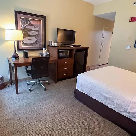 Clarion Pointe Cherokee-2